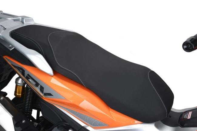 СКУТЕР MOTOLAND T-MAX 150