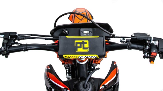 Мотоцикл Кросс Motoland CRF300 (175FMM) оранжевый Мотоцикл Кросс Motoland CRF300 (175FMM) оранжевый