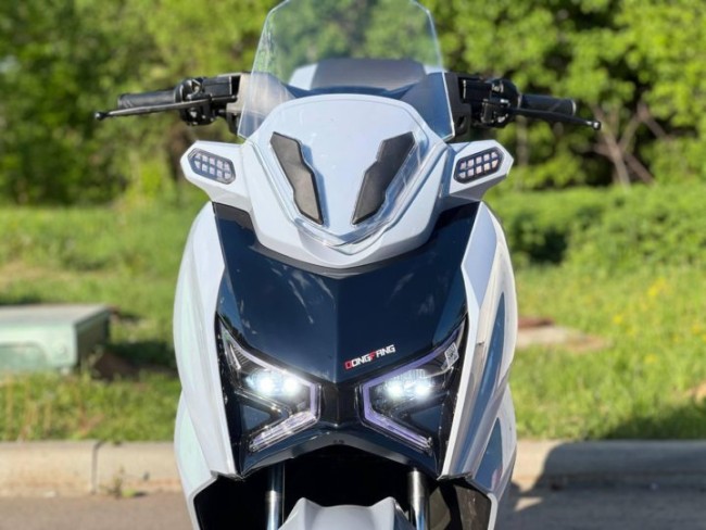 Скутер 180 SPORT