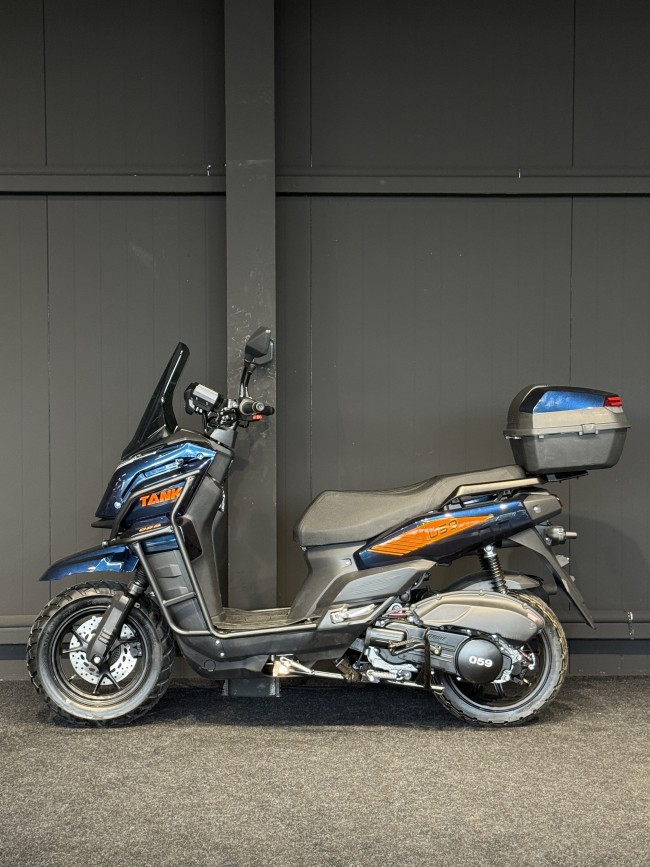 СКУТЕР TANK БТР