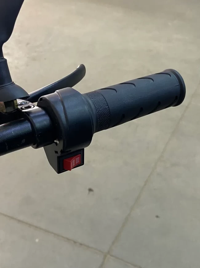 ЭЛЕКТРОСКУТЕР SK 8