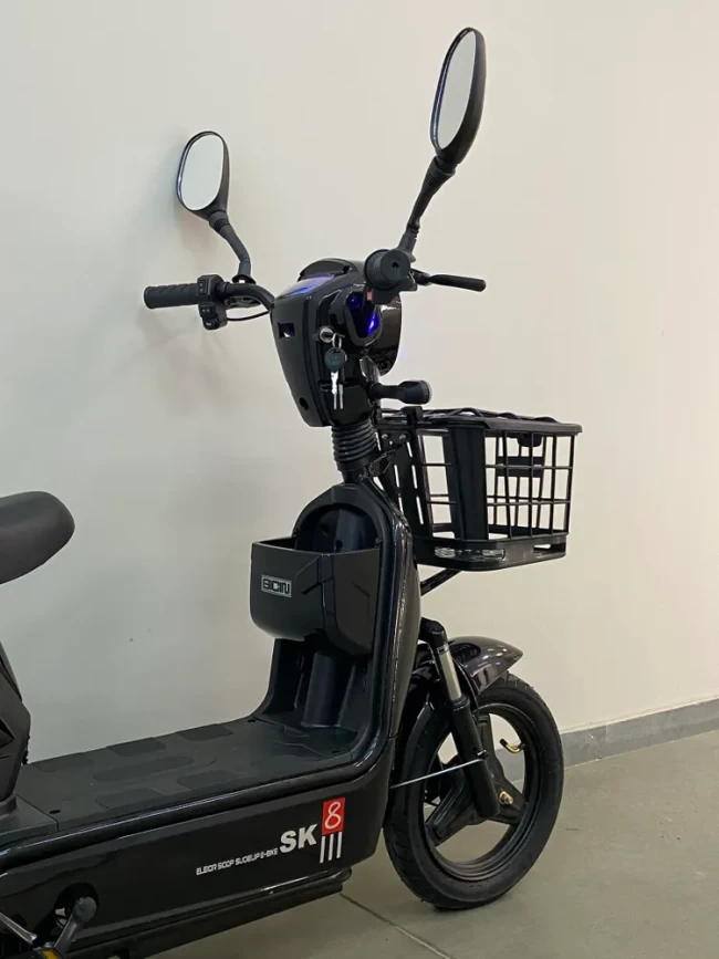 ЭЛЕКТРОСКУТЕР SK 8