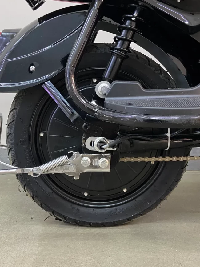 ЭЛЕКТРОСКУТЕР SK 8