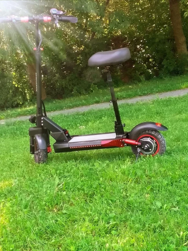 ЭЛЕКТРОСАМОКАТ NEW SPEED M4 18A