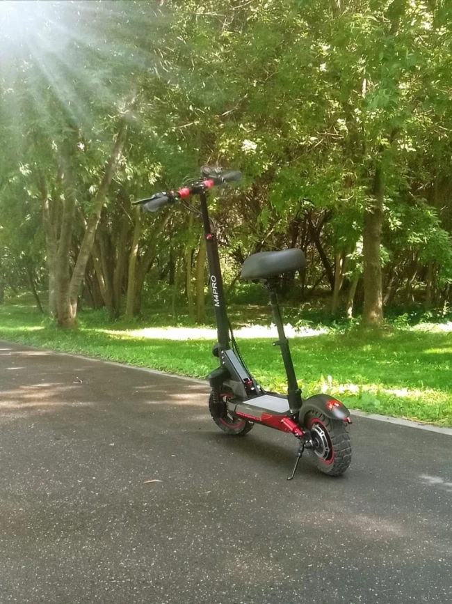 ЭЛЕКТРОСАМОКАТ NEW SPEED M4 18A