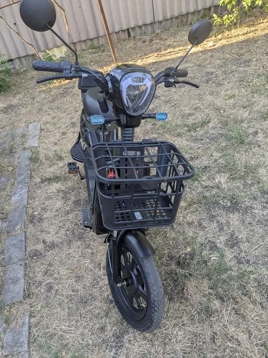 Электроскутер SK 8 16колеса