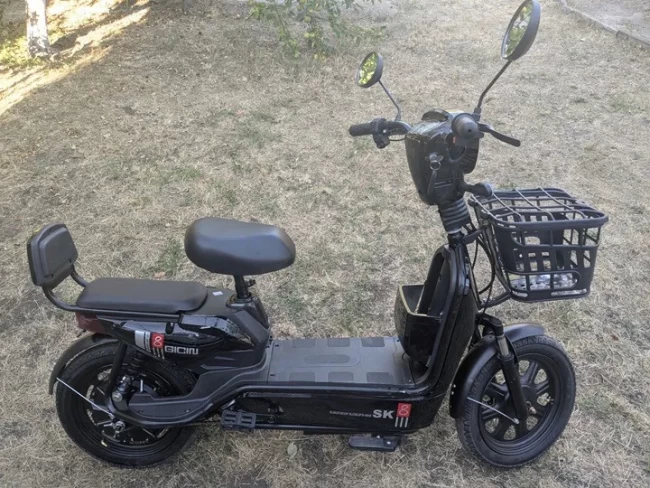 Электроскутер SK 8 16колеса
