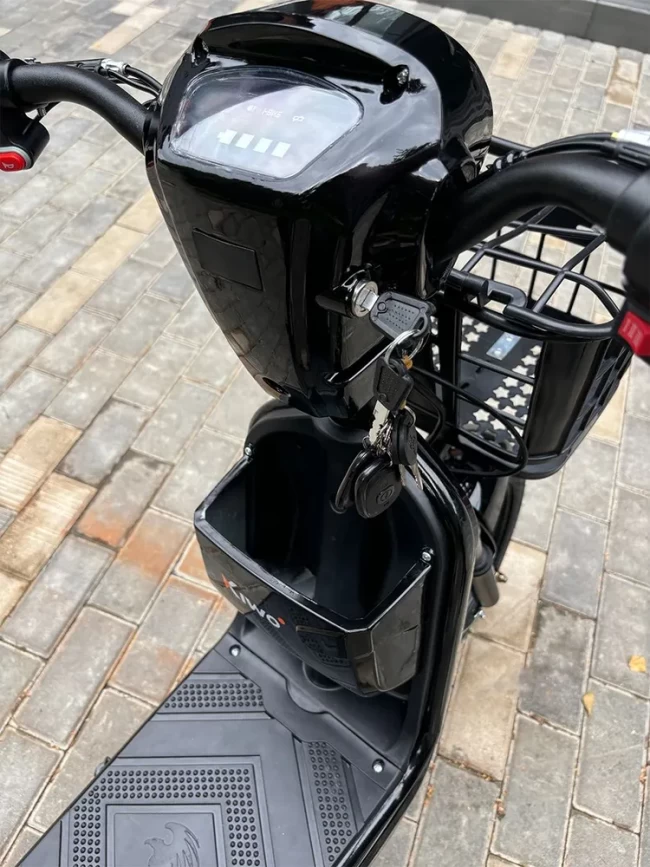 Электроскутер KIVO черный (новый)