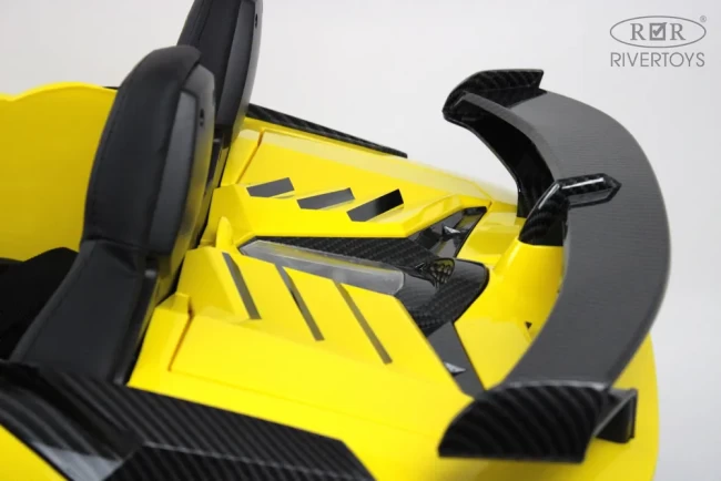 Электромобиль RIVER TOYS Lambordghni Aventador желтый