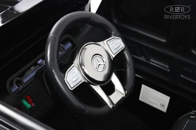 Электромобиль RIVER TOYS MERCEDES -AMG G333GG черн глянец