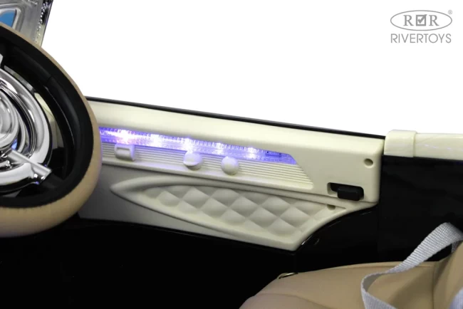 Электромобиль RIVER TOys Roils - Royca  черный глянец