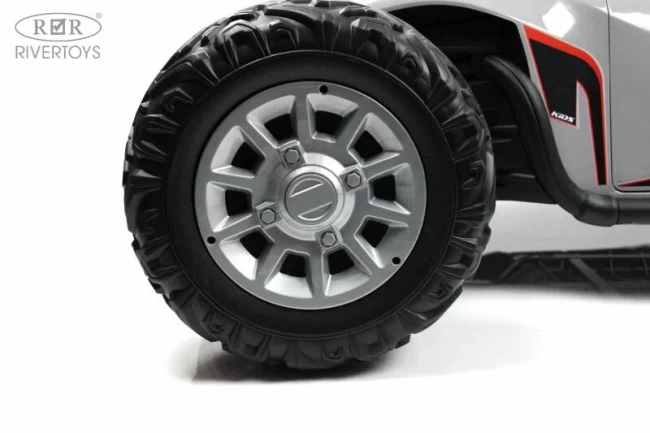 Электромобиль RIVER TOYS ГОНОЧНЫЙ БАГГИ серый