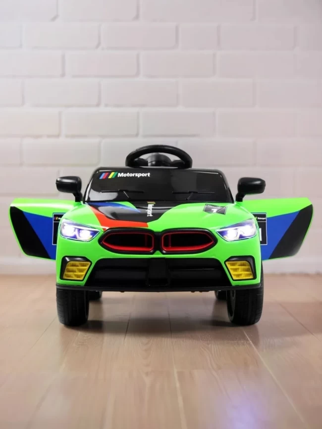 Электромобиль RIVER TOYS BMW F444FF  зеленый