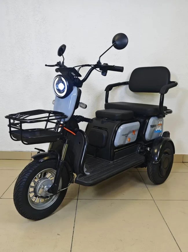 Электро трицикл EXSTREME  АКБ свинцовый