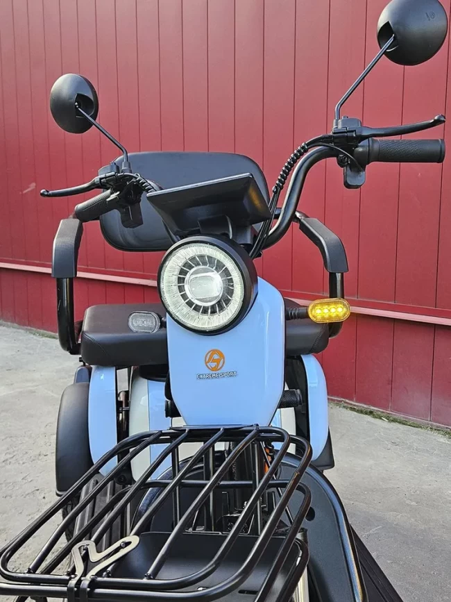 Электро трицикл EXSTREME  АКБ литевый