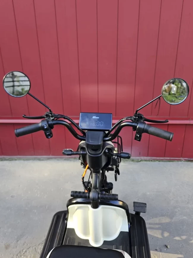 Электро трицикл EXSTREME  АКБ литевый