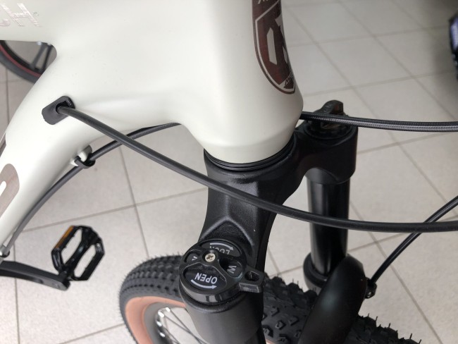 MDS 085 RICH R27.5 MDS 085 RICH R27.5