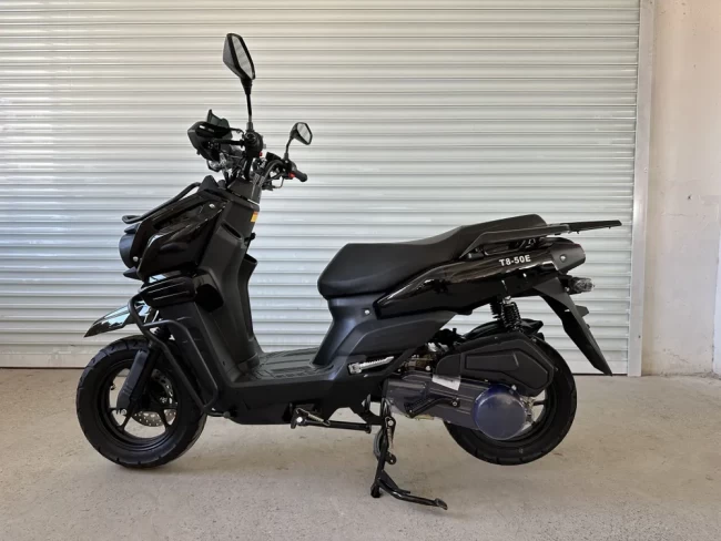 Скутер TANK 150