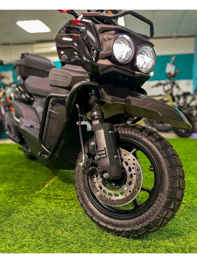 Скутер TANK 150