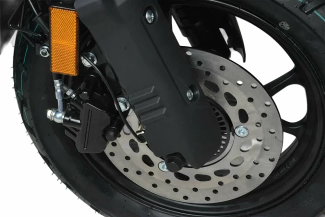 Скутер TANK 150