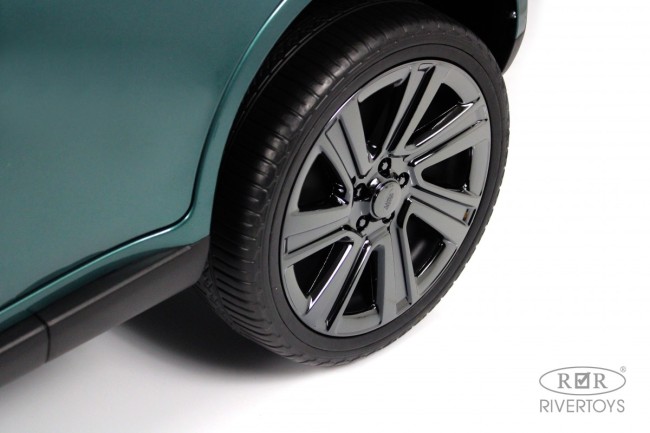 Электромобиль  RIVER TOYS RANGE ROVER Y999Y зеленый глянец
