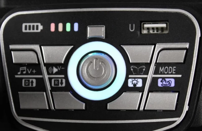 Электромобиль RIVER TOYS BUGGY E001EE бело-синий