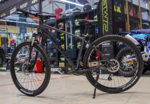 SUNSPEED 548 18 рама R29