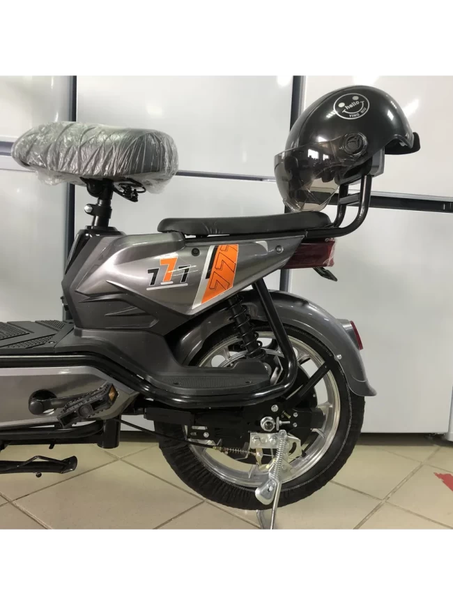 ЭЛЕКТРОСКУТЕР А777 R16