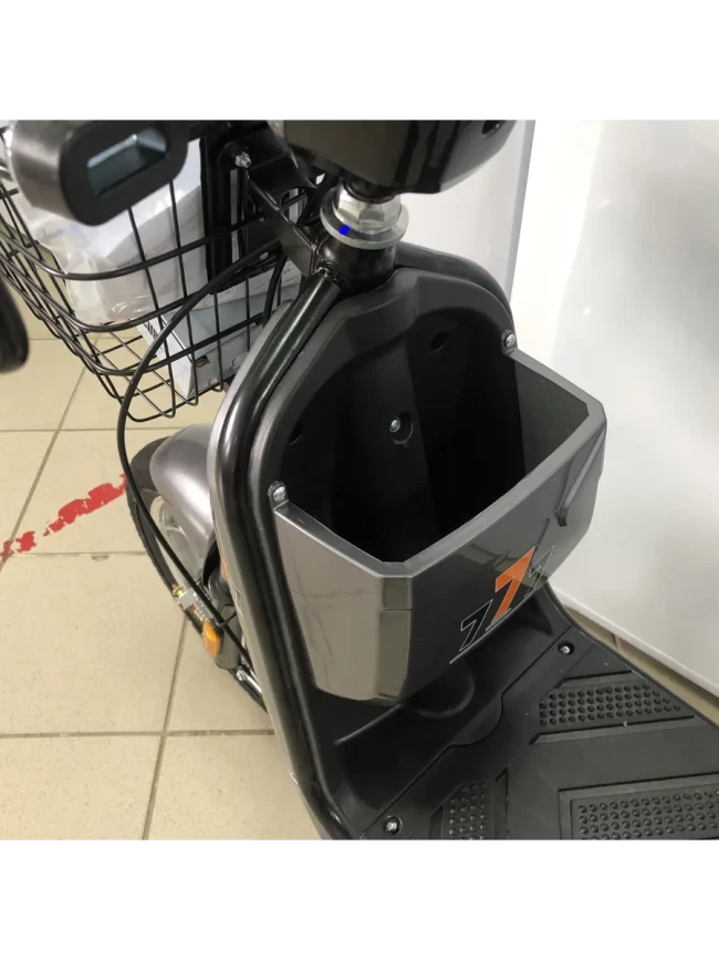 ЭЛЕКТРОСКУТЕР А777 R16