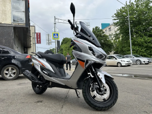 МАКСИ СКУТЕР 200кубов