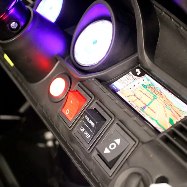 E555KX RIVER TOYS RANGE ROVER POLISE