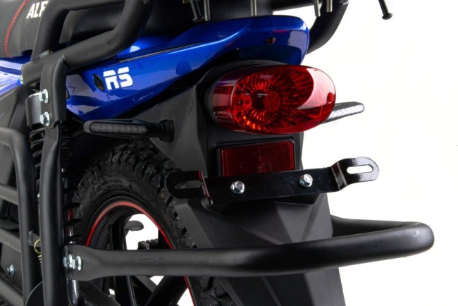 Мопед Motoland Альфа RS LUX 11 (LM48-B) синий (А) Мопед Motoland Альфа RS LUX 11 (LM48-B) синий (А)