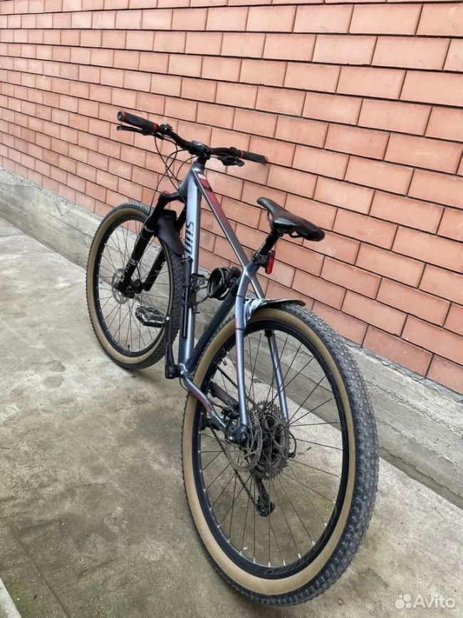 SUNSPEED 578 R29 рама 19,5 (черно-белый)